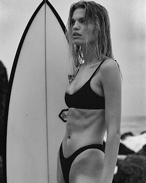 Daphne Groeneveld leaked photo #309