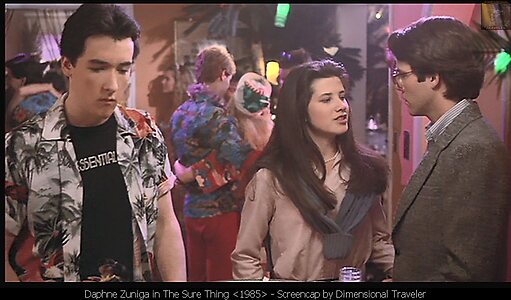 Daphne Zuniga leaked photo #38