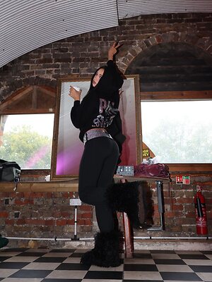 Daria Zaritskaya leaked photo #53
