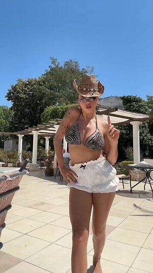 Darina Nikolaeva Jotova leaked photo #2