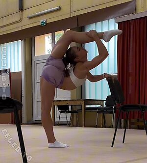 Dasha Bergmann Nude Leaked Photo #2