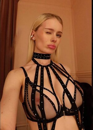 Dasha Doshik leaked photos