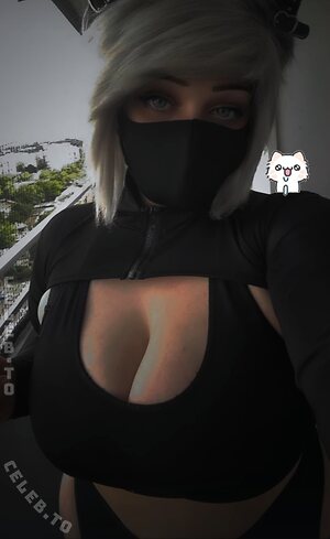 Dashxhollow Nude Leaked Photo #3