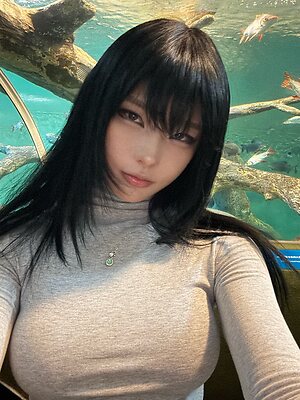 Set 12 — 5 photos