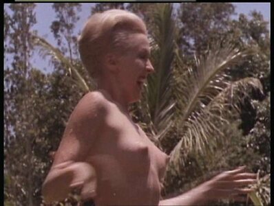 Davee Decker Nude Leaked Photo #3