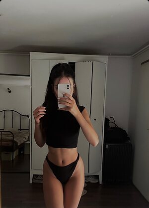 Davina.44 leaked photo #10