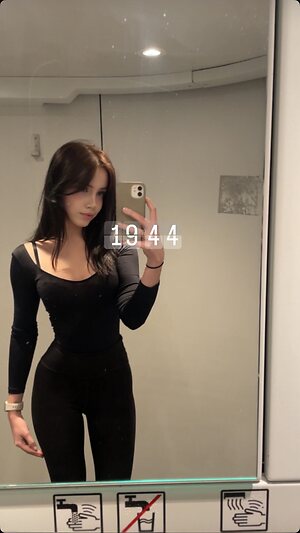 Davina.44 leaked photo #16