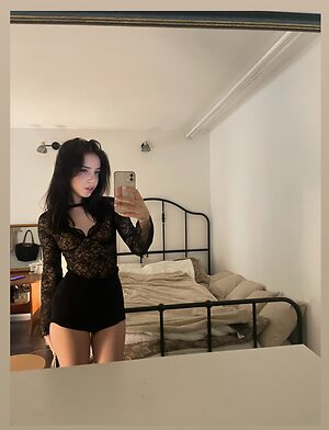 Davina.44 leaked photo #17