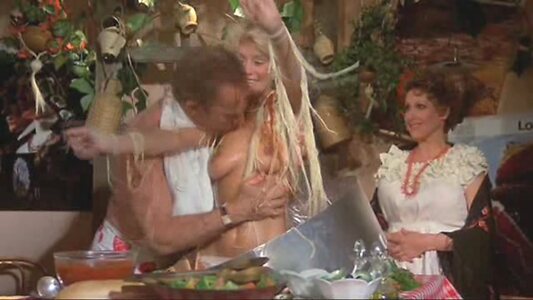 Dawn Clark leaked photo #10