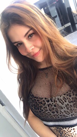 Débora Baptista leaked photo #6