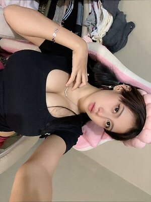 Deandra Aurelia leaked photo #20