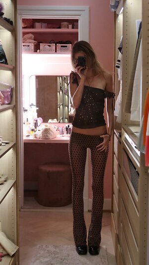 dear.mathilda leaked photo #55