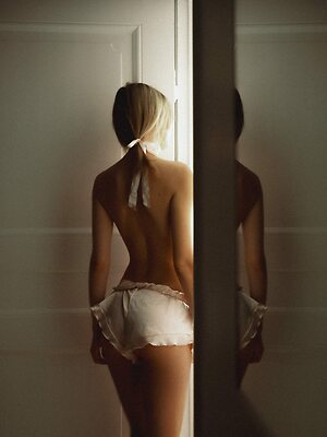 dear.mathilda leaked photo #75