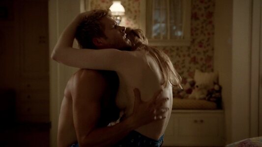 Deborah Ann Woll leaked photo #40