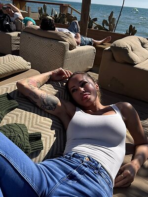 Deborah De Luca leaked photo #85