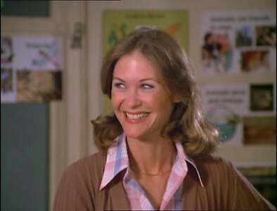Dee Wallace Nude Leaked Photo #10