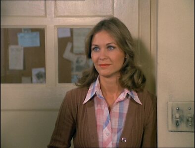Dee Wallace Nude Leaked Photo #14