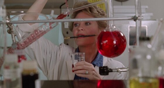 Dee Wallace