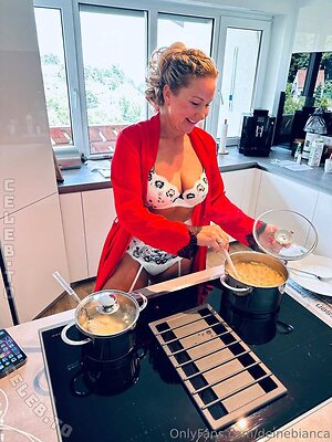 Deinebianca Nude Leaked Photo #41