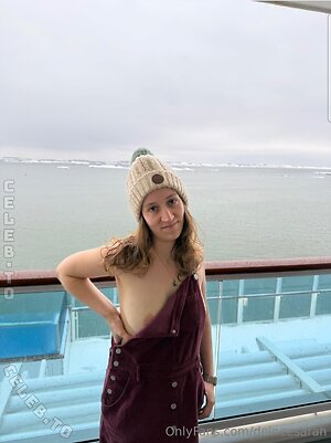 deineesarah Nude Leaked Photo #12