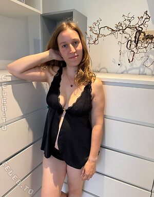 deineesarah Nude Leaked Photo #30
