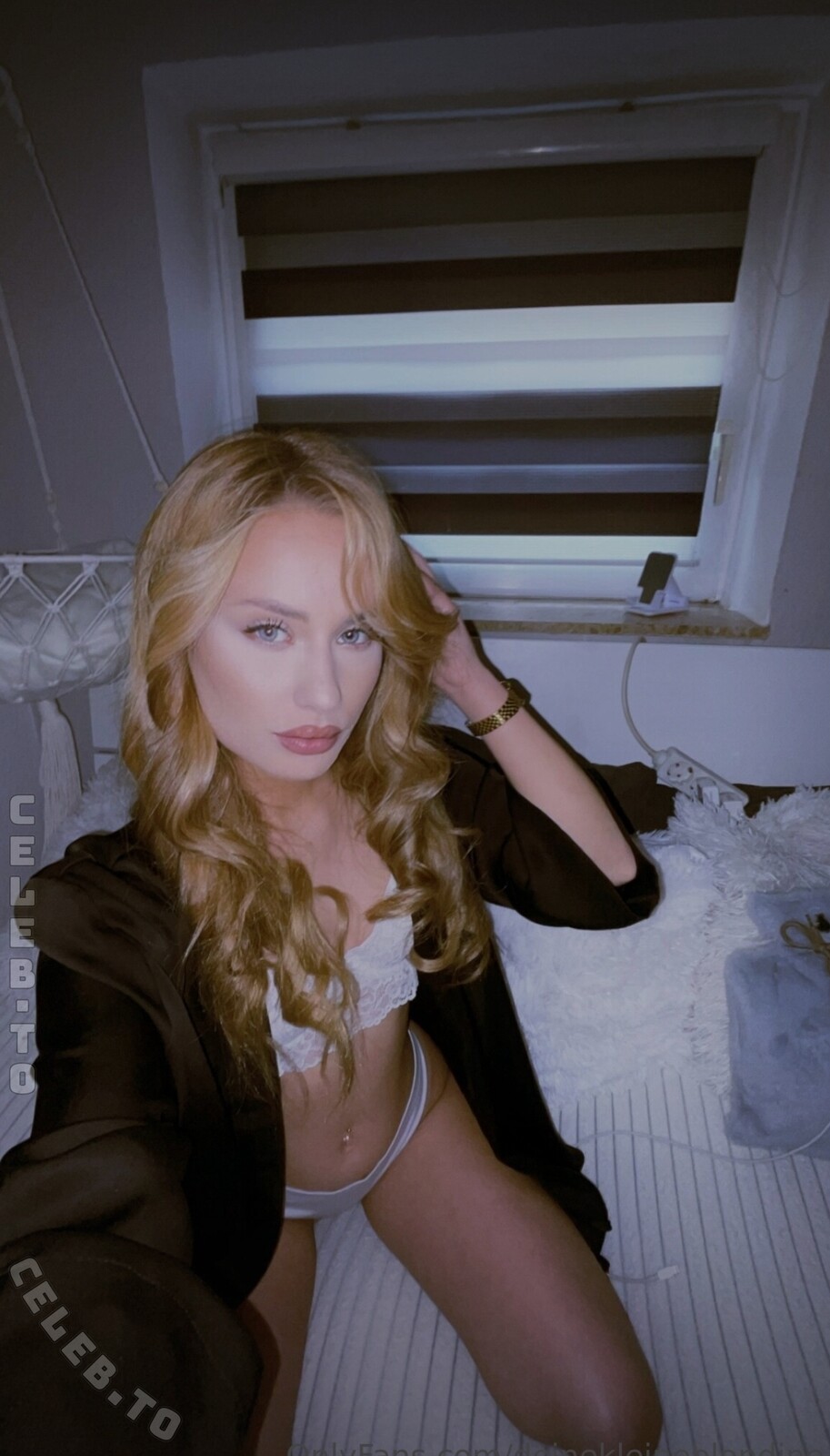 deinekleineblondine photo
