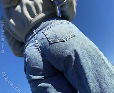 Delicious-Luxelle Nude Leaked Photo #2