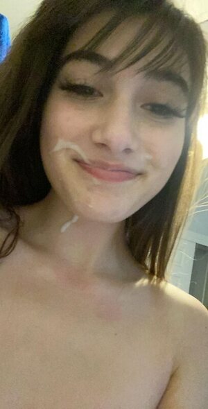 Delilah leaked photo #39