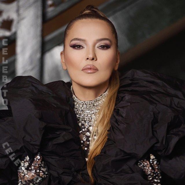 Demet Akalın photo