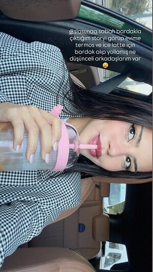 Demet Ozturk leaked photo #35
