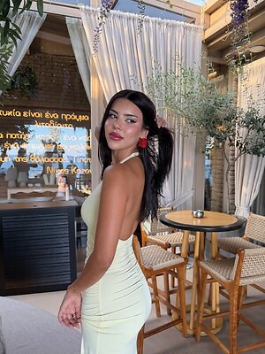 Demet Ozturk leaked photo #53