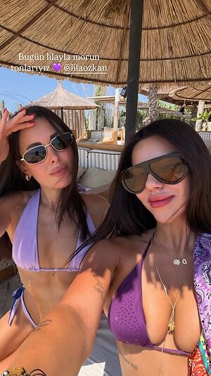 Demet Ozturk leaked photo #101