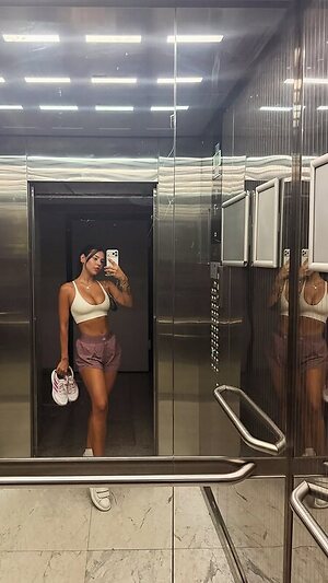 Demet Ozturk leaked photo #120
