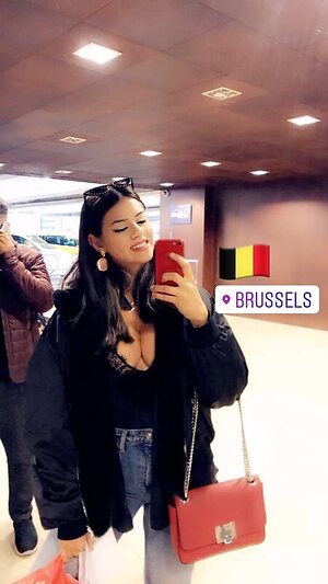 Demet Ozturk leaked photo #170