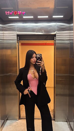 Demet Ozturk leaked photo #224