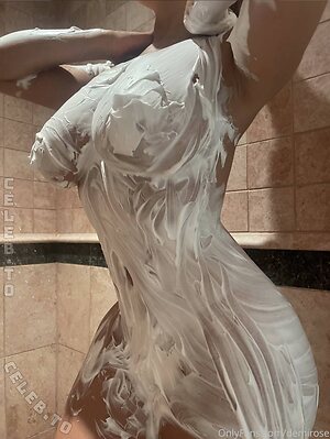 Demi Rose Nude Leaked Photo #7