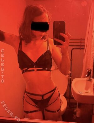 Demonora Nude Leaked Photo #29