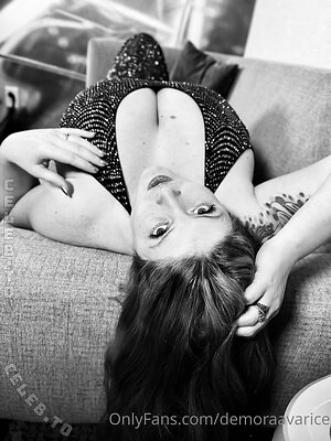 Demora Nude Leaked Photo #13