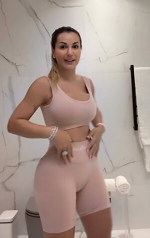 Deolane Bezerra leaked photo #12