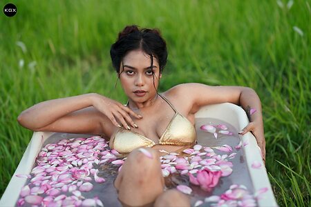 Desi Indian Social Media Girls Nude Leaked Photo #4