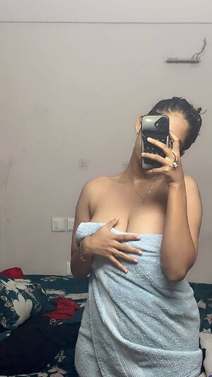Desi Indian Social Media Girls leaked photo #24