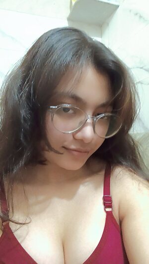 Desi Indian Social Media Girls leaked photo #248
