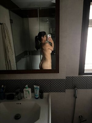 Desi Indian Social Media Girls leaked photo #265