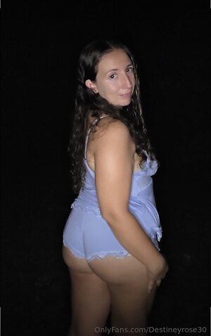 Destineyrose30 leaked photo #2