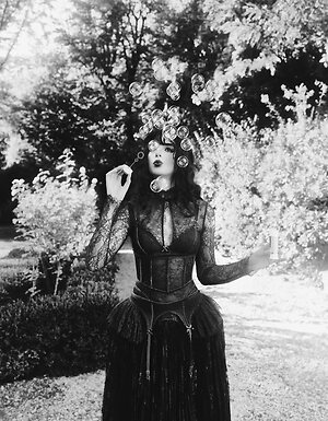 Deva Cassel