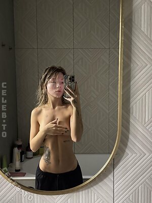 Deva_Alice Nude Leaked Photo #3
