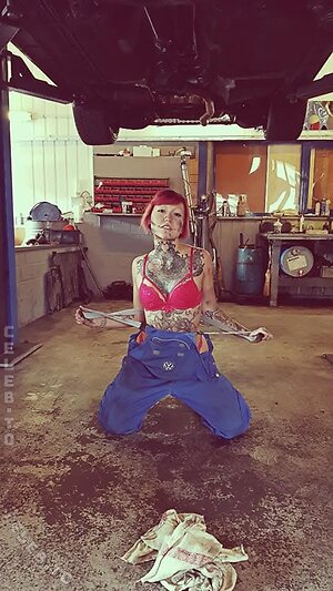 Devandi Nude Leaked Photo #34