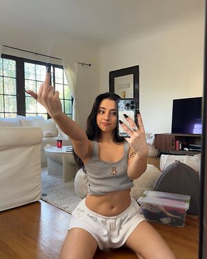 Devinevola leaked photo #24