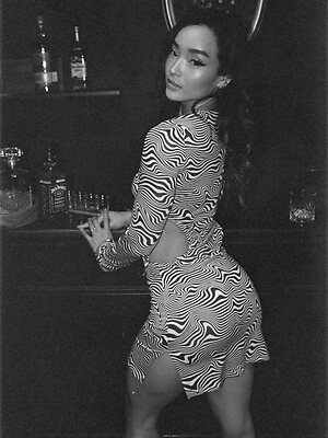 Devorah Ozburn leaked photo #3