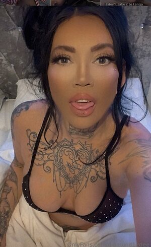 Diamond12dee leaked photo #45